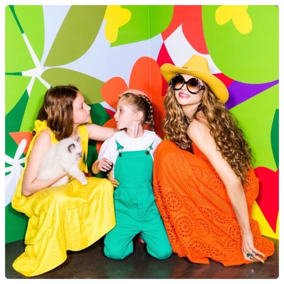 ALICE + OLIVIA Melony Midi Skirt - Picture 14 of 15